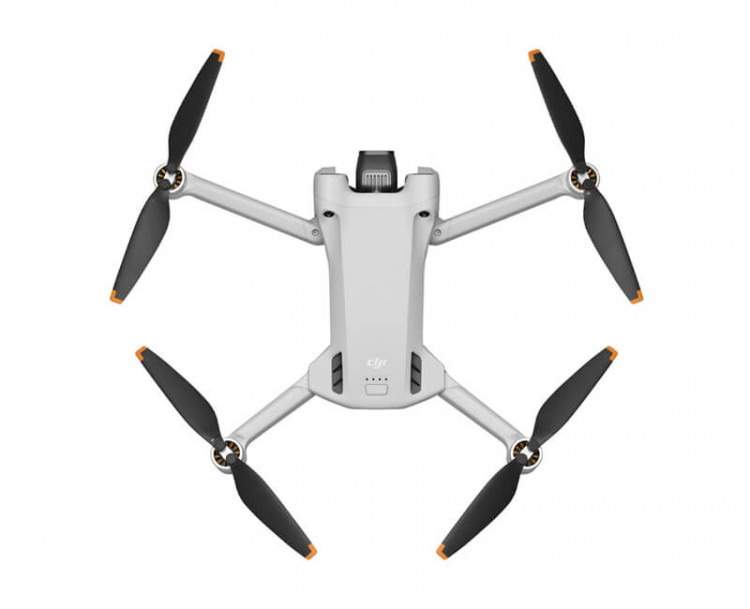 DJI Mini 3 Pro + Fly More kit (пульт DJI RC) DJI Mini 3 Pro + Fly More kit (пульт DJI RC)